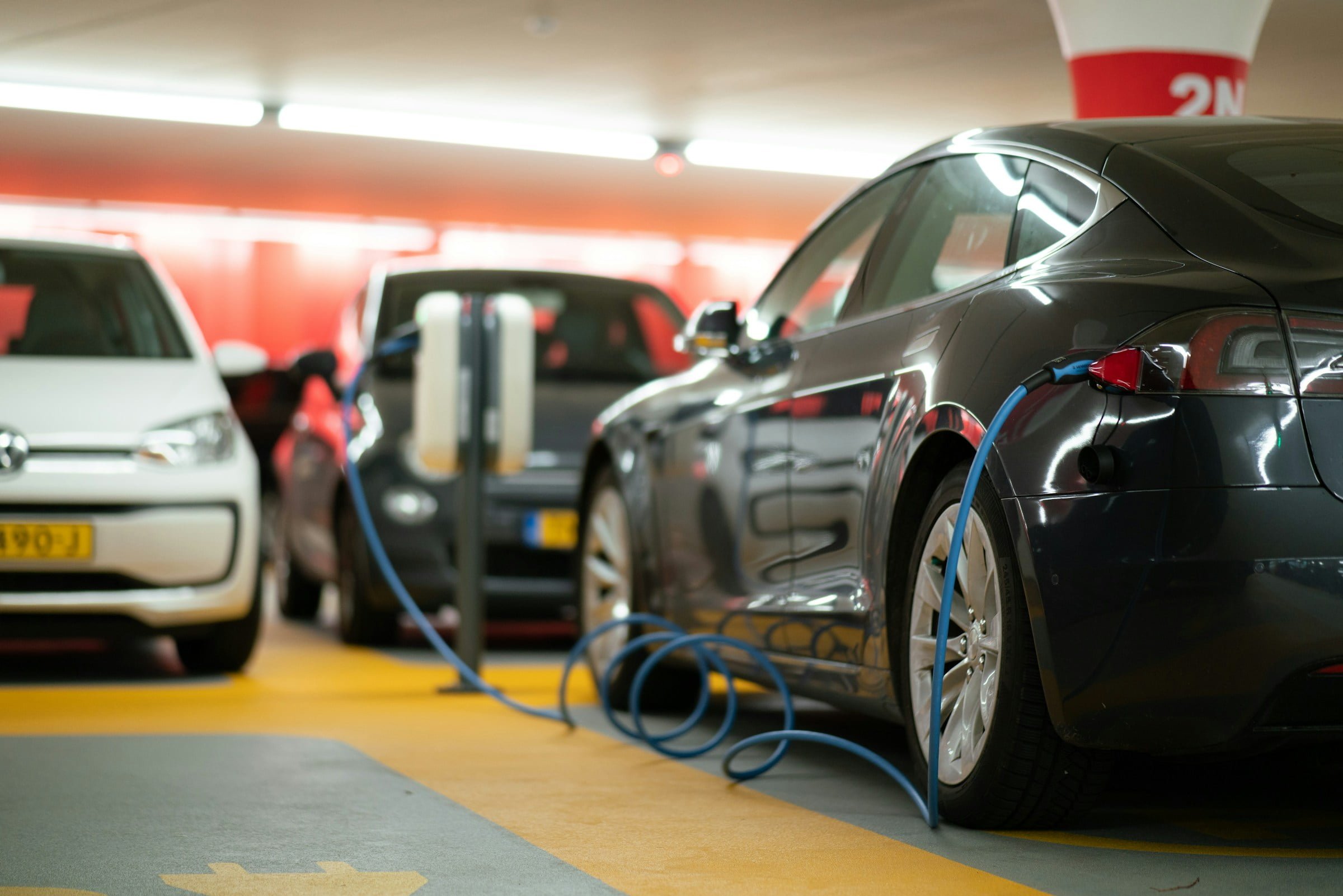 Electric Cars Explained: Benefits, Challenges, and Future | EO Energy